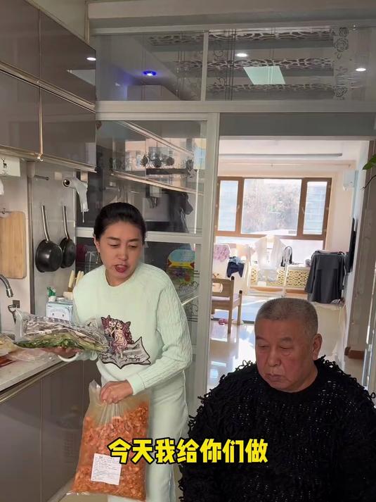 看看这是你吃的烤肉拌饭吗？不用开火就能做，哈哈哈