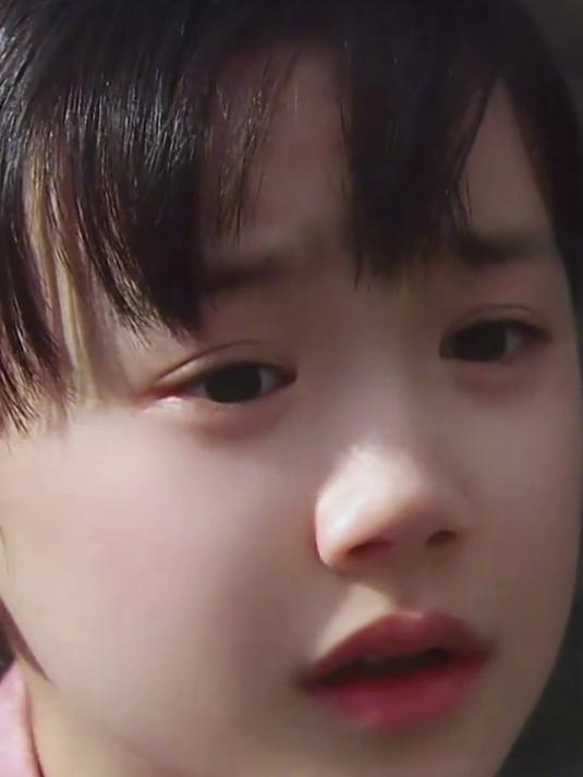 小时候的芦田爱菜真是一个美人胚子