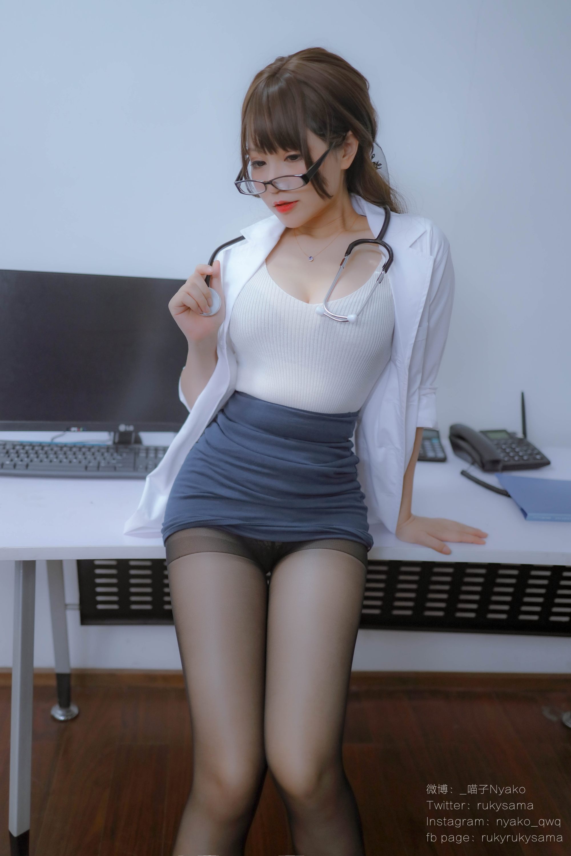 图片[33]-Nyako喵子 NO.026 – 秘密病栋[130P+2V882M]-六色网