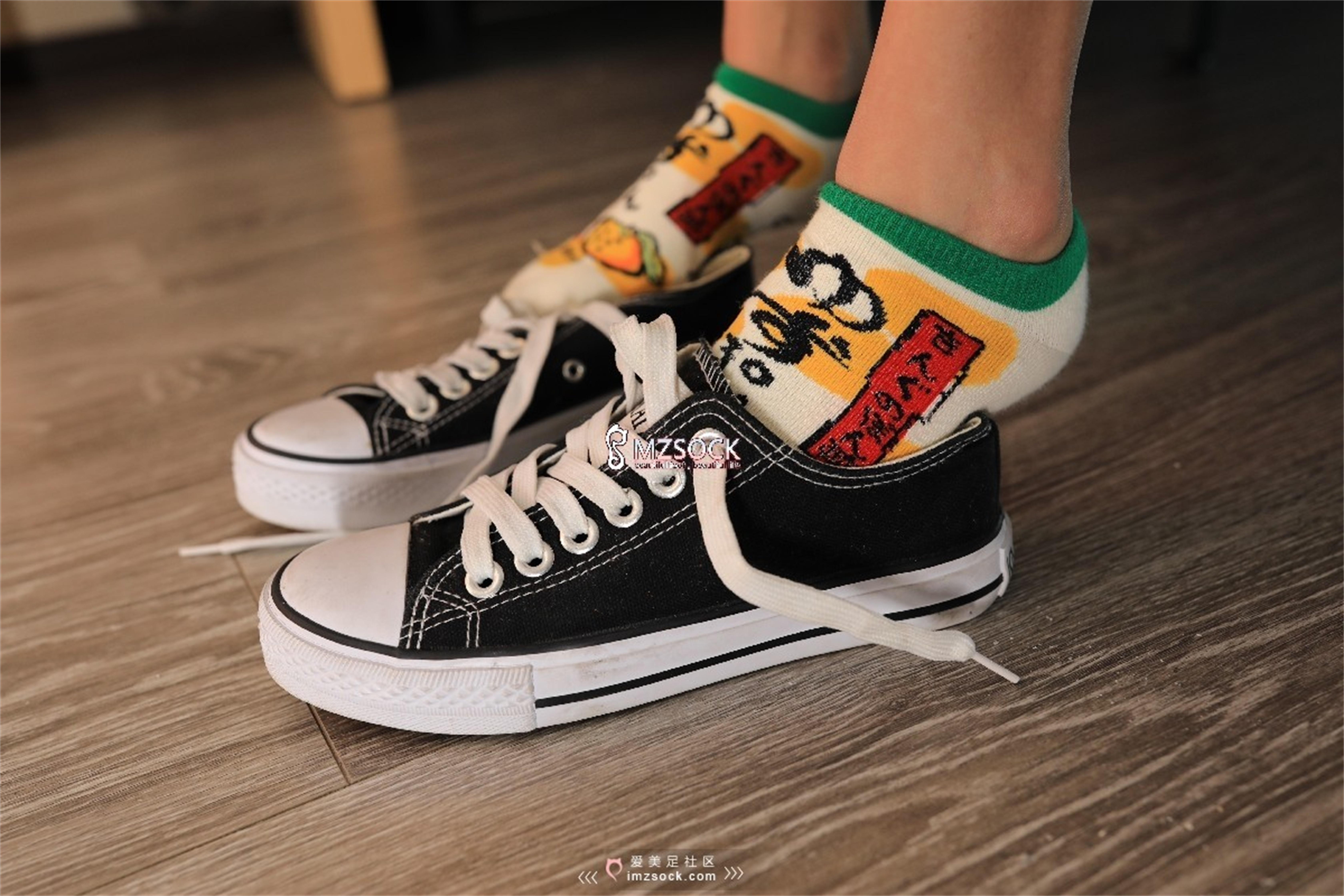 图片[64]-[MZSOCK]爱美足 NO.048 小爽[104P244M]-六色网