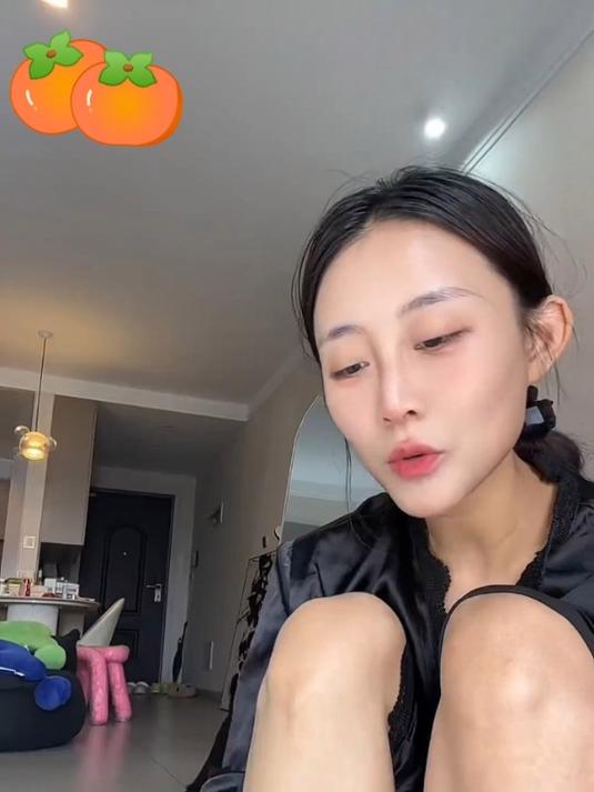 冬季皮肤干燥,这个凡士林身体乳,好用不贵!