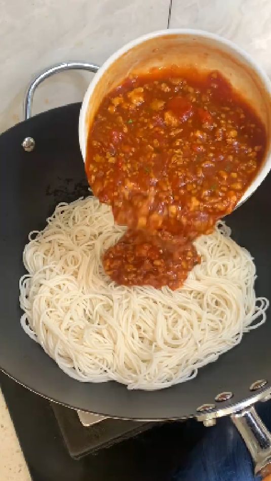 番茄肉酱面的做法