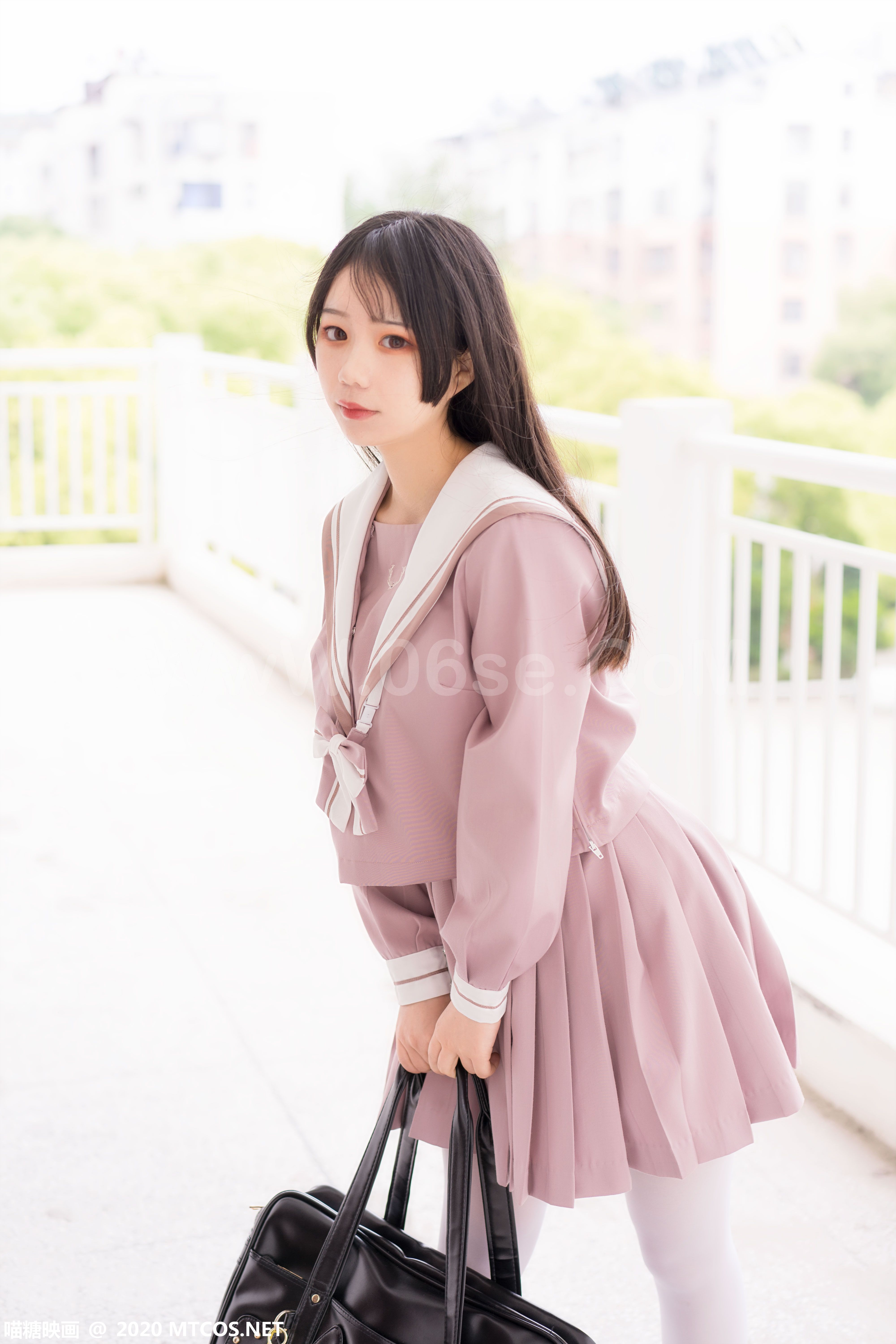 图片[26]-[MTCos] 喵糖映画 Vol.074 半度度度喵 粉色JK小姐姐-六色网