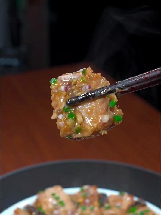 香芋蒸排骨是我在广东最喜欢吃的菜之一