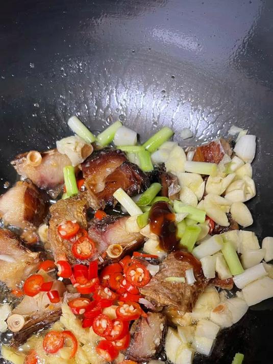 腊鲢鱼23丨烟熏风味超地道