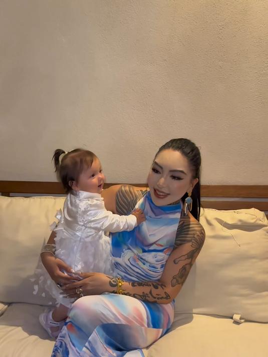 爷爷奶奶特意为宝宝准备最难忘的一周岁生日宴