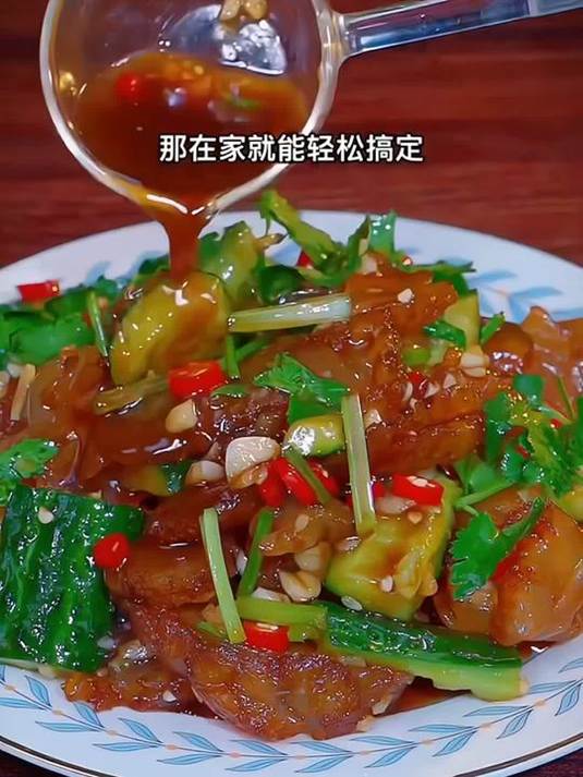 过年家宴必备凉拌海蜇头 做法简单超爽口 全家爱