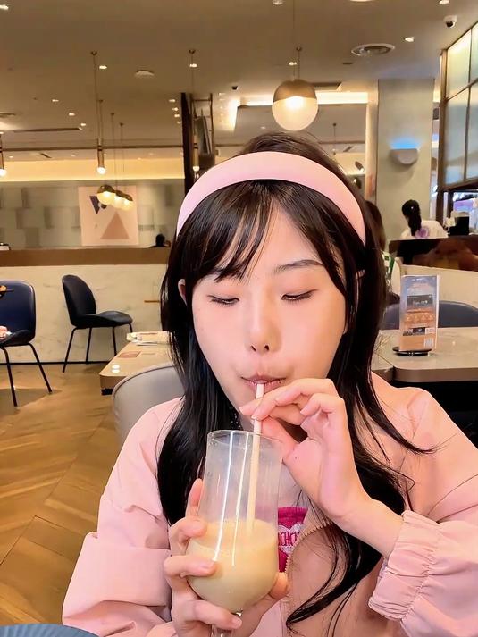 第一次吃必胜客自助！有点紧张，不小心炫了四千多