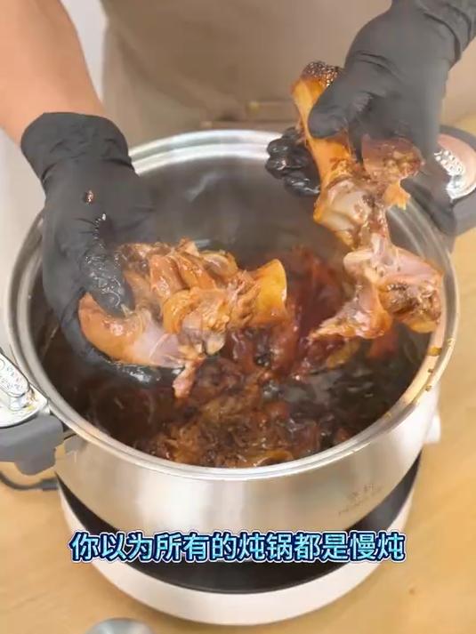 快换掉家里高压锅和老砂锅吧、试试这款微压炖煮锅好用又安全