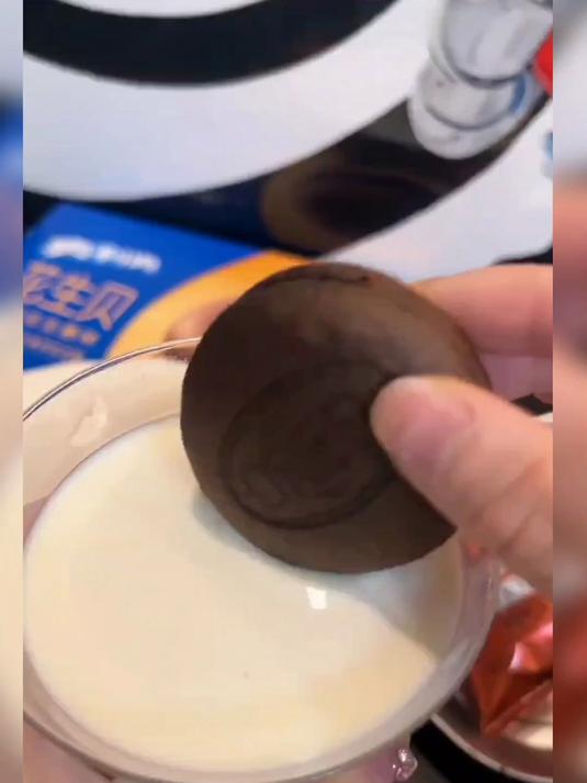 奥利奥可可贝橙香巧克力花生酱夹心蛋糕mini小饼干