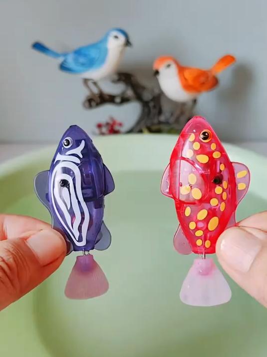 冬日水中乐趣｜机器宠物鱼玩具儿童新年礼