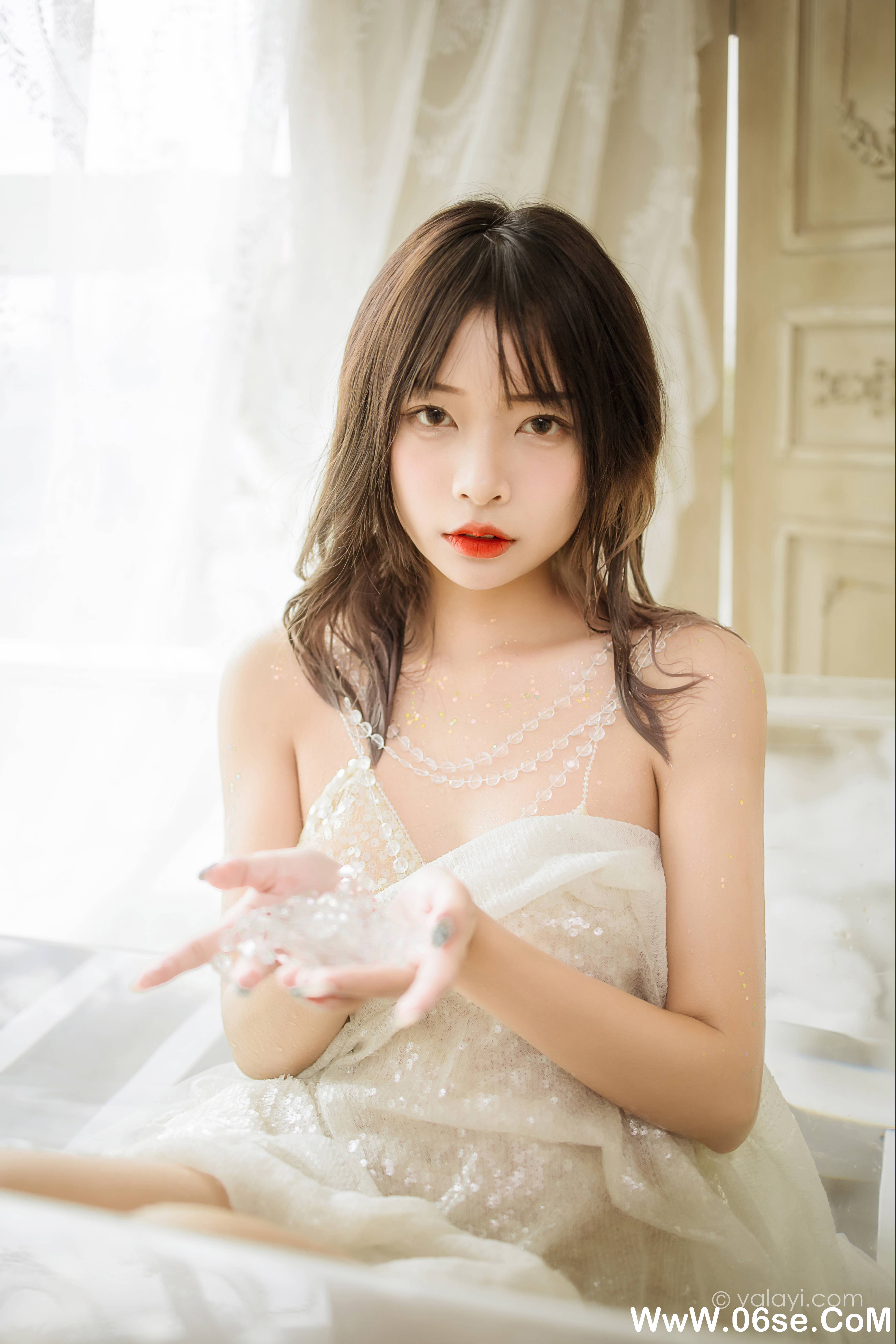 图片[38]-[YALAYI雅拉伊] 2021.11.22 NO.863 阿禾《水中白莲》[40+1P404M]-六色网