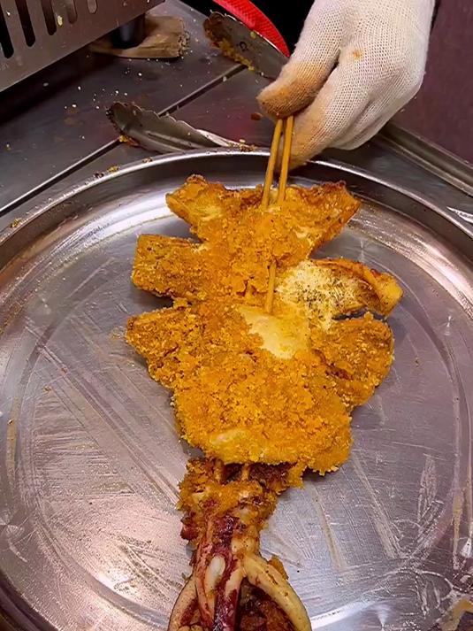 铁板鱿鱼要不要腌制?提前入味更带劲,煎烤才不会柴!
