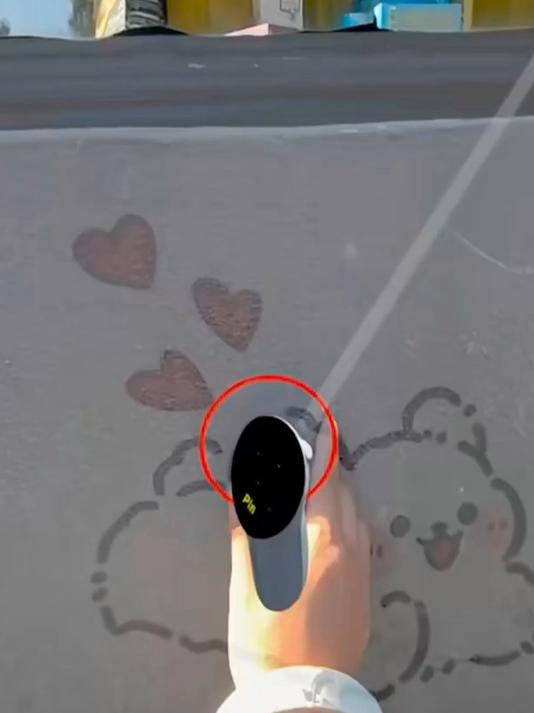 男子：科技是第一生产力，当他用quest3墙绘打型