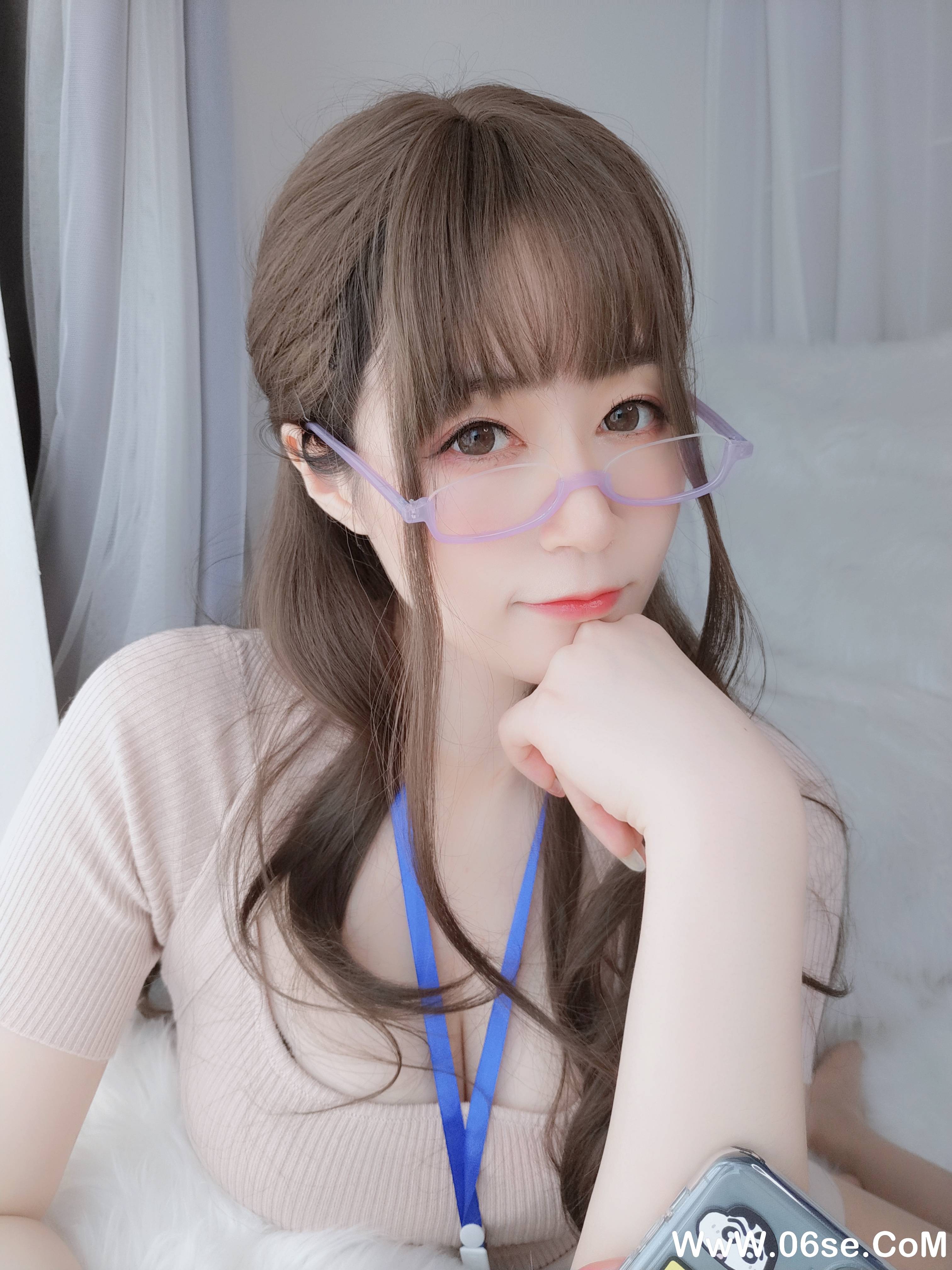 图片[55]-Coser小姐姐白银 NO.060 – 私人医生[159P+6V1.03G]-六色网
