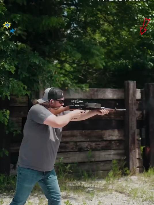 A180冲锋枪,美国人自己的大盘鸡