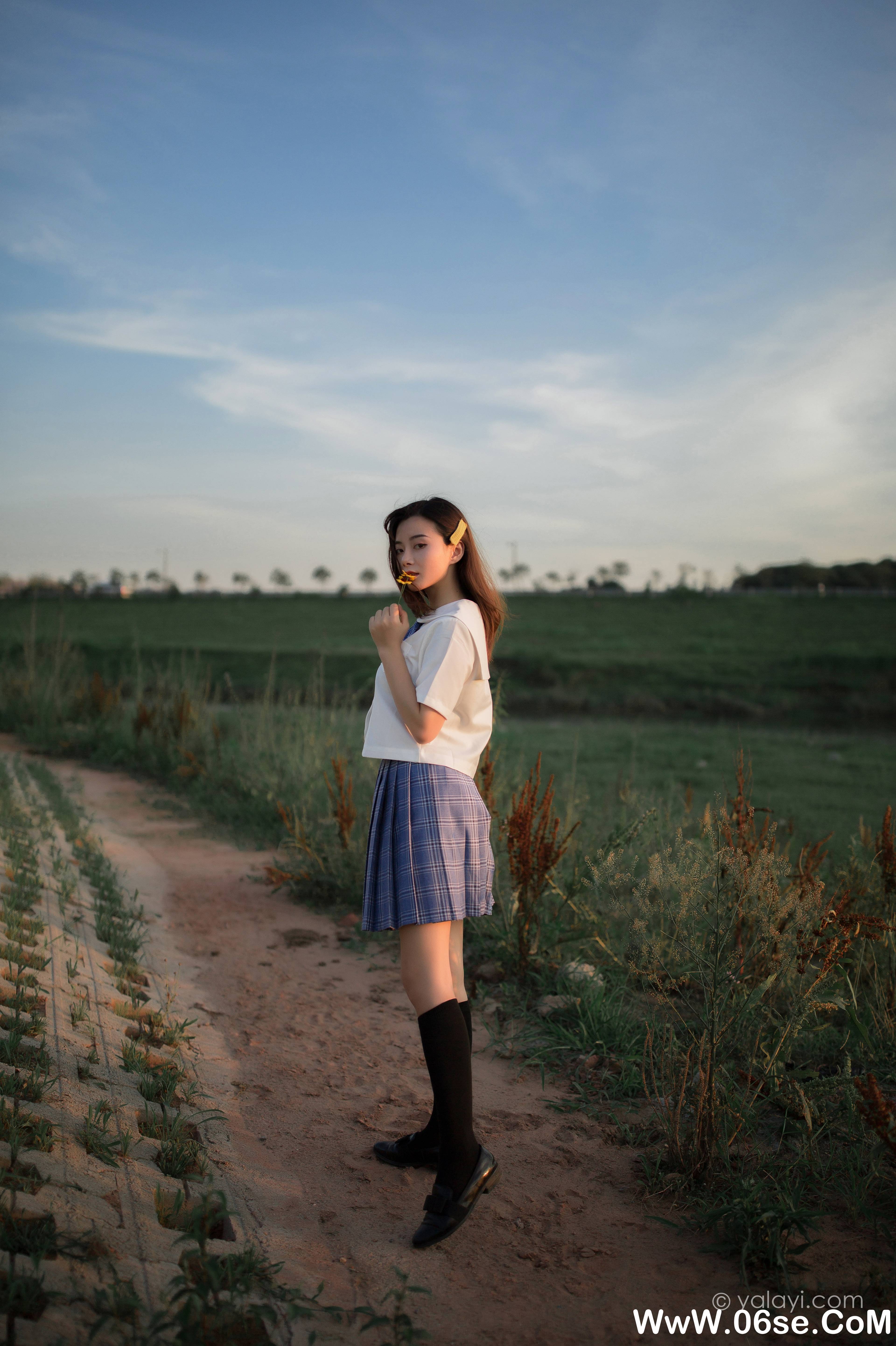 图片[29]-[YALAYI雅拉伊] 2020.07.28 NO.677 枝娅《青春在河畔奔走》[41P+1P671M]-六色网