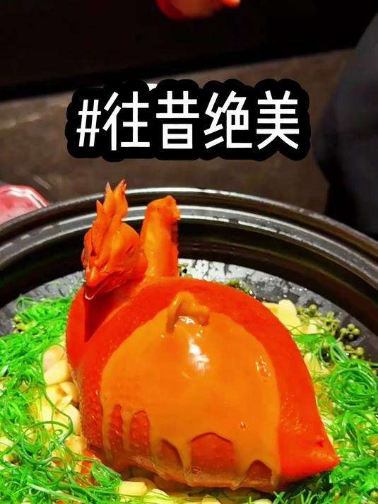 明明同样是被疯批男主爱上,上一世女主和这一世的我却截然不同