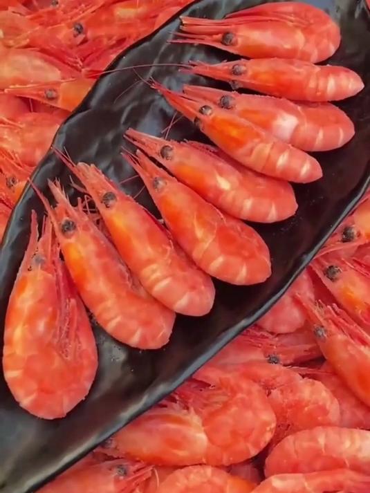 追剧快乐源泉！北极甜虾带籽饱满，一口一个鲜甜上头