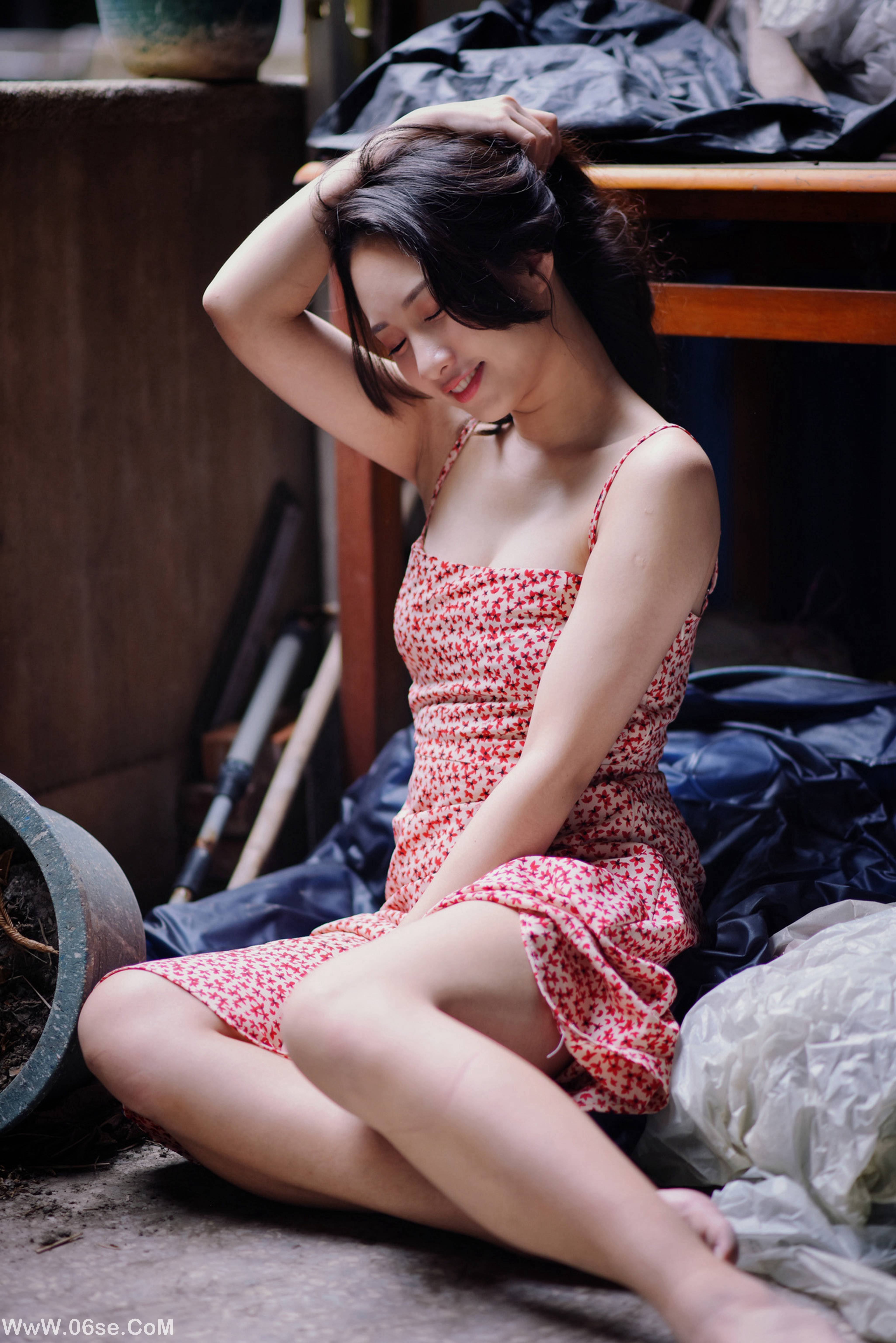 图片[21]-制服の女生 NO.006 岑晴晴 慵懒的性感[52P419M]-六色网