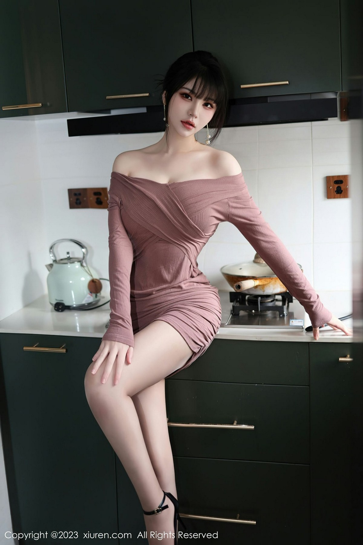 图片[2]-【XiuRen秀人网】2023.01.28 Vol.6178 桃桃子_完整版無水印寫真【82P】-六色网