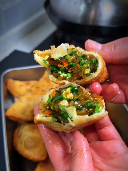 今天给大家分享一个煎饺的做法