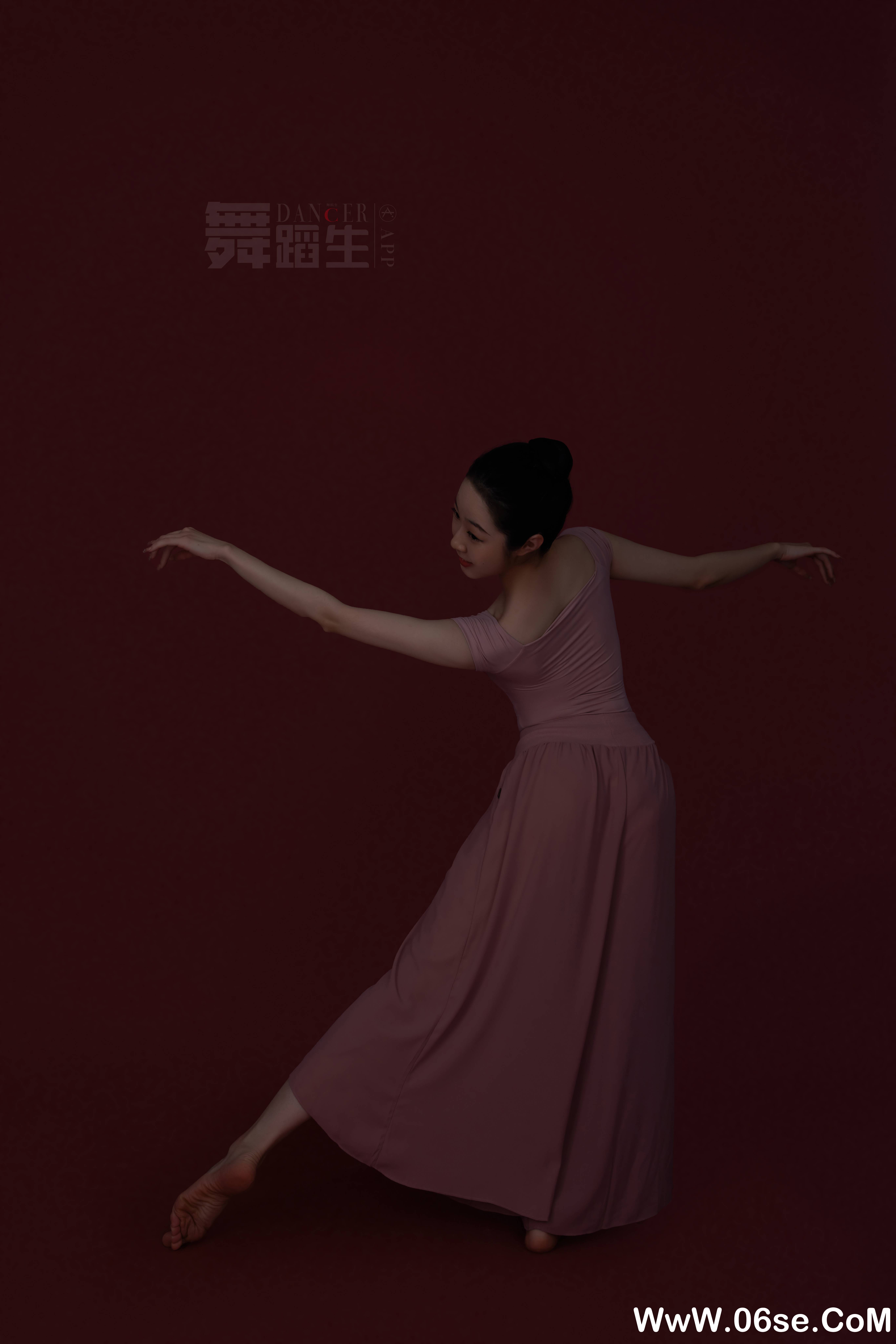 图片[15]-[GALLI嘉丽]舞蹈生日记 087 – 婀娜多姿 景思佳[41P228M]-六色网