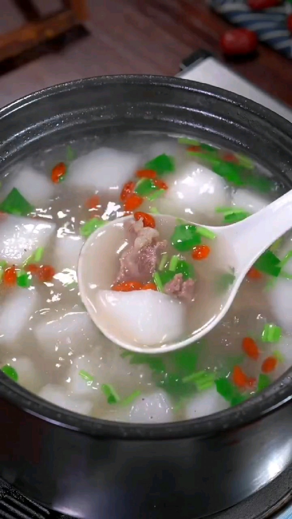 牛肉萝卜汤的做法