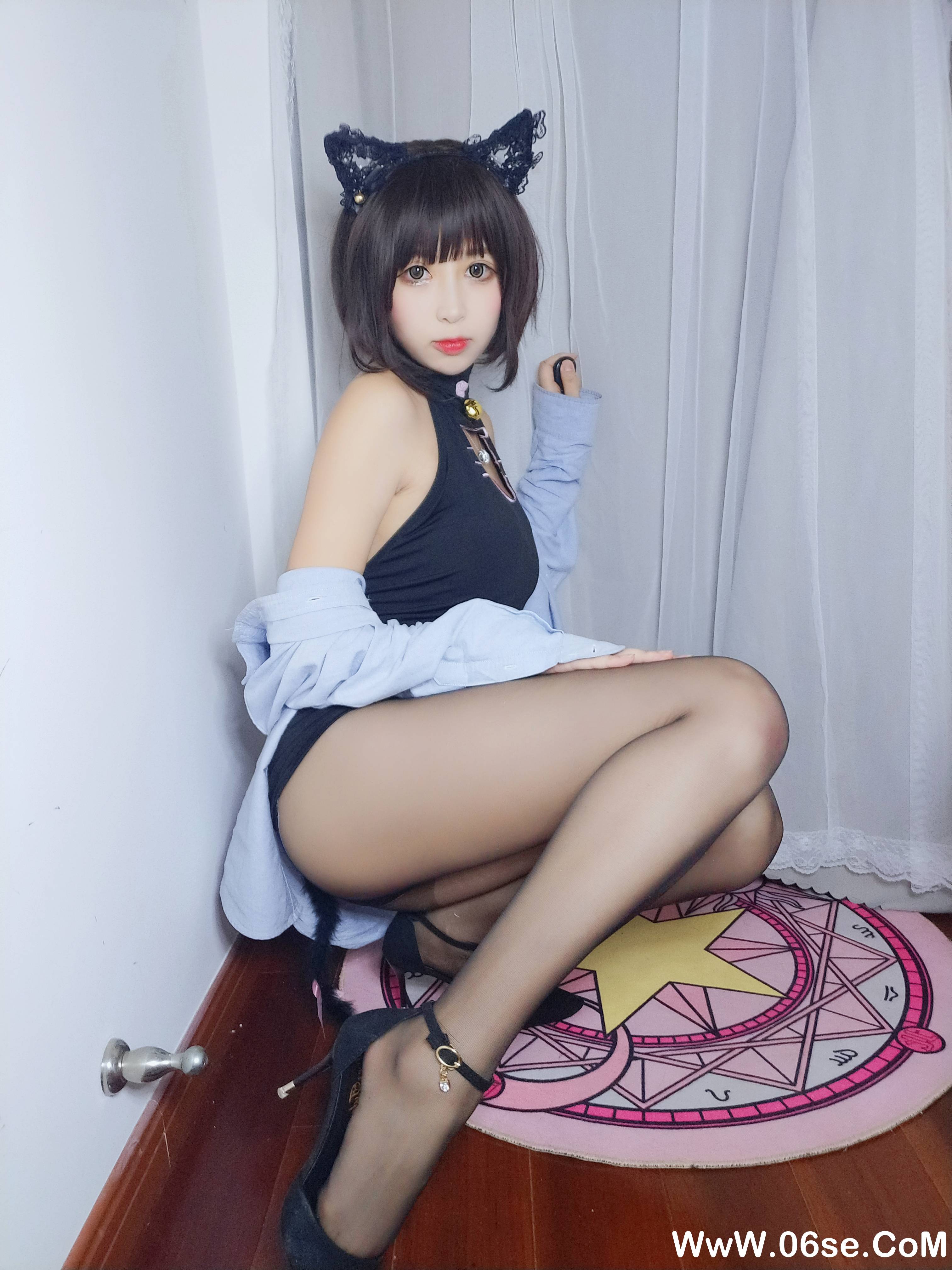 图片[6]-黑米粥 NO.012 – 露背猫咪 [6P+2V94M]-六色网