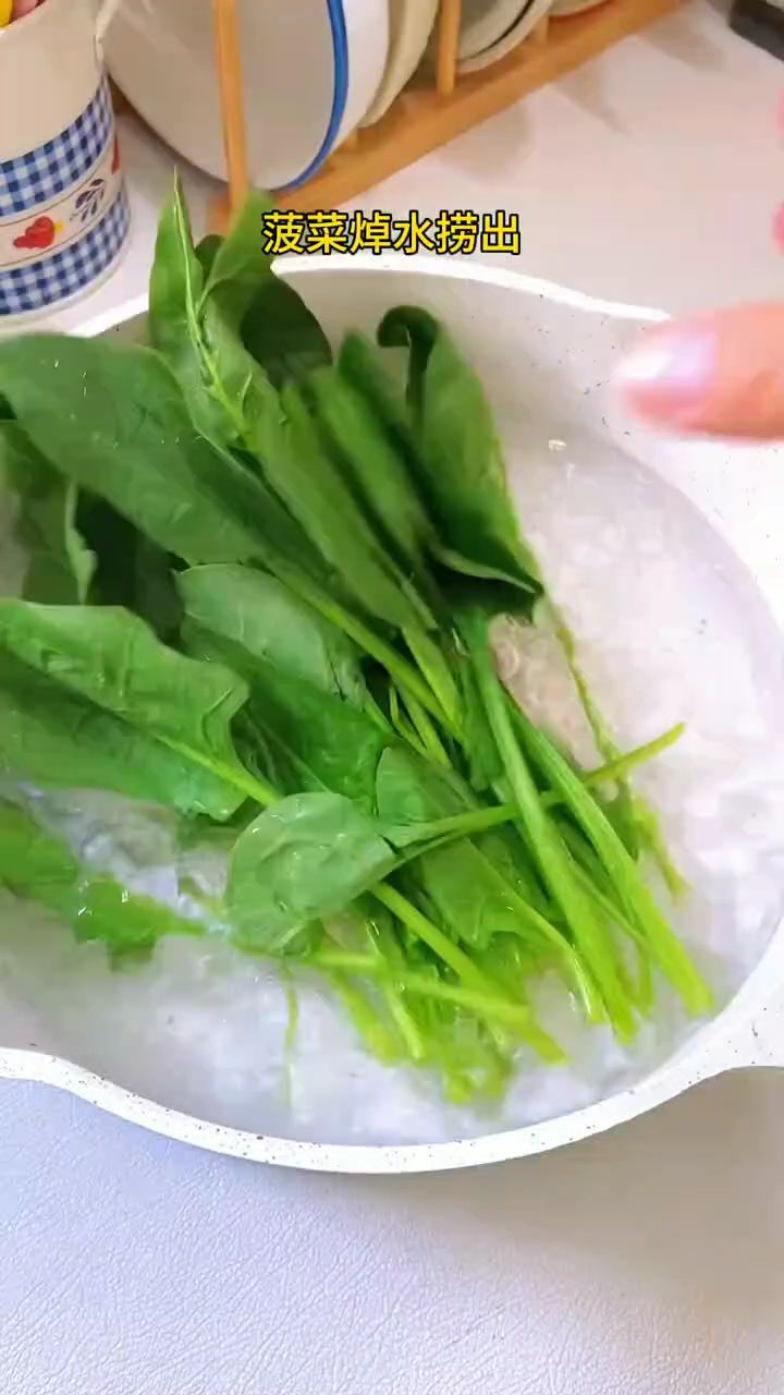 菠菜鸡肉卷做法