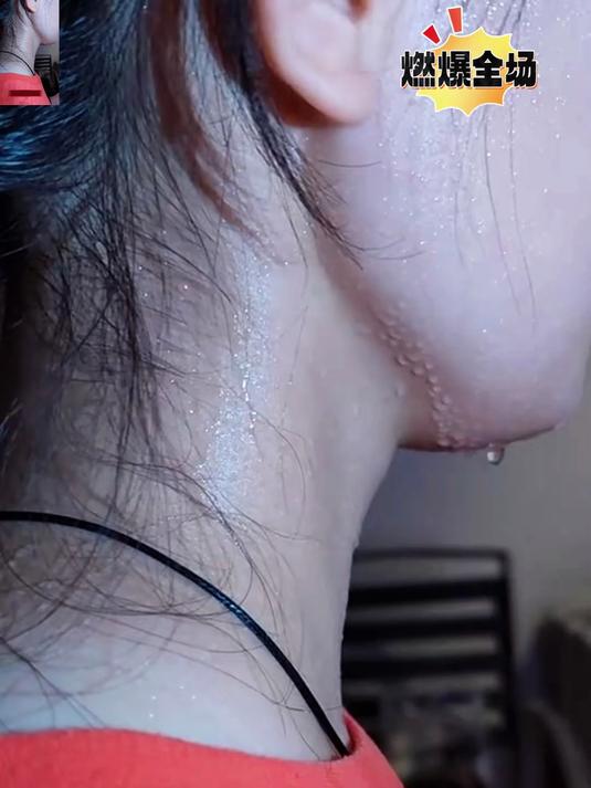 在湖南有种泡菜叫剁椒酸辣生姜片酸辣入味又爽脆特别好吃