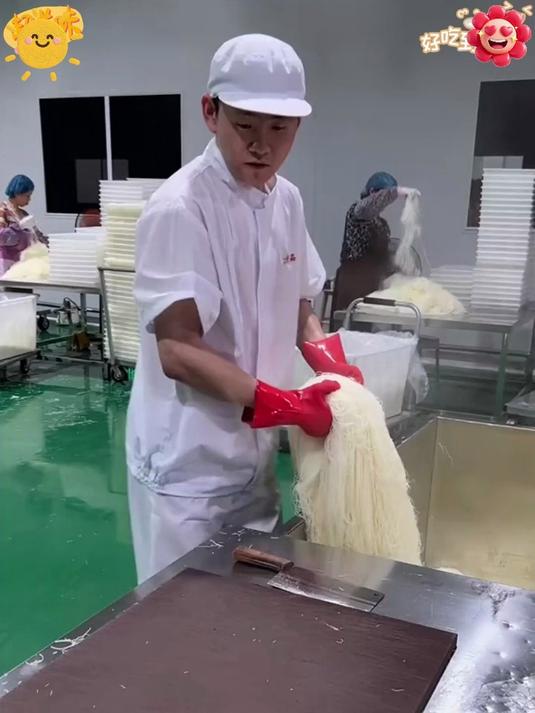 纯米制作无添加,细韧挂汤,炒米粉、汤米粉,做法百搭都好吃