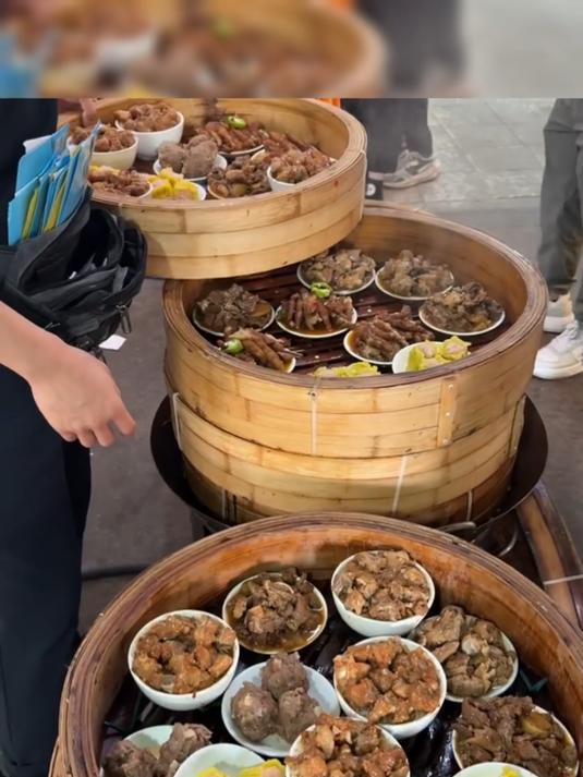 自动售卖早餐机，30s加热出餐，无需人工，24小时营业