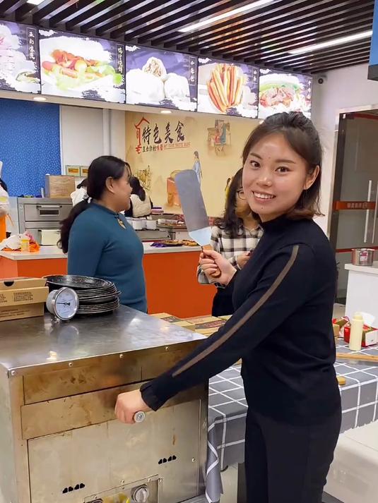 披萨适合摆摊吗？小成本投入，操作不复杂！