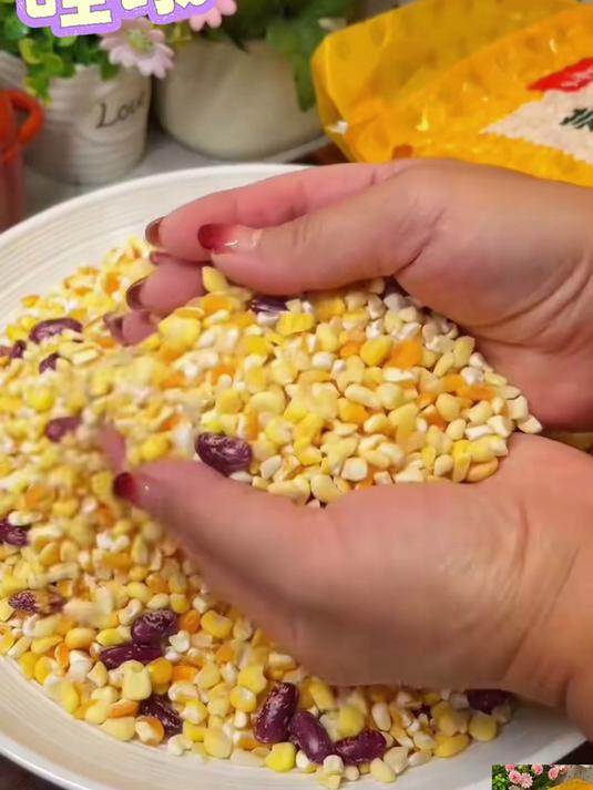 东北大碴粥:慢熬出的家常味,黏糯不糙,早餐喝着特得劲