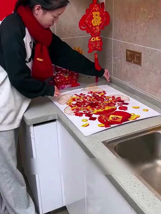 2026 马年迎财运!发财树静电贴窗花,玻璃门装饰年味浓