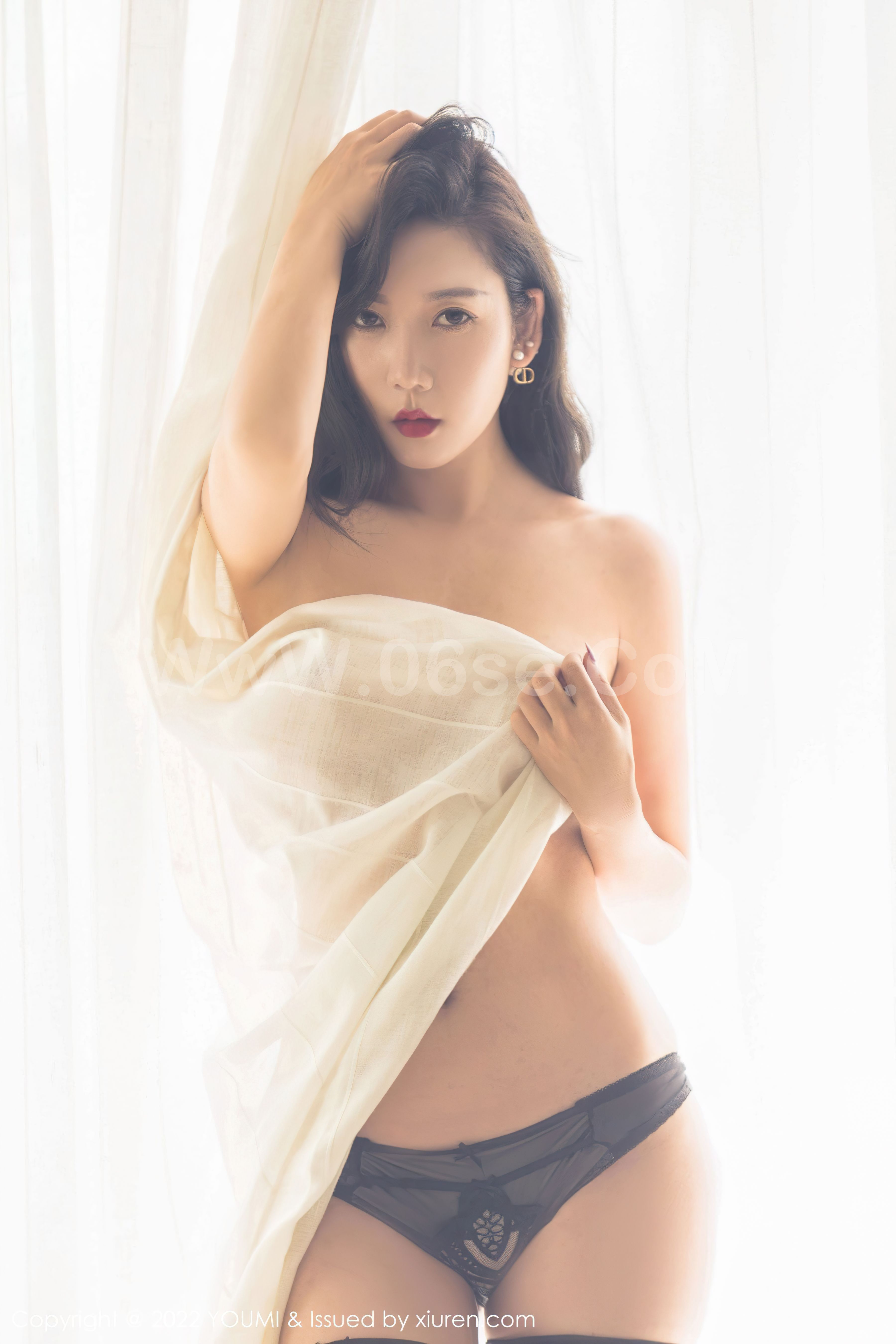 图片[20]-YouMi Vol.737 Ai Jing Xiang (艾静香)-六色网