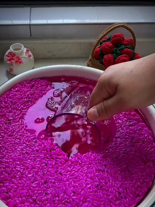 今天给大家分享一个火龙果酒酿的做法