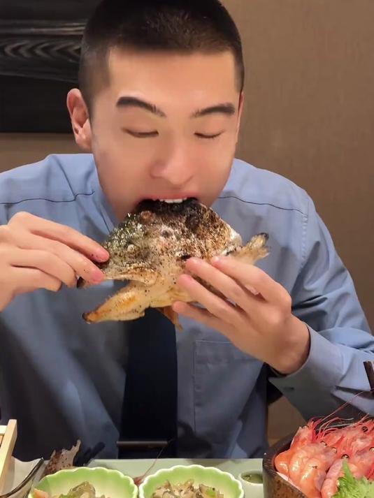 鲶鱼:快点来抓小偷!