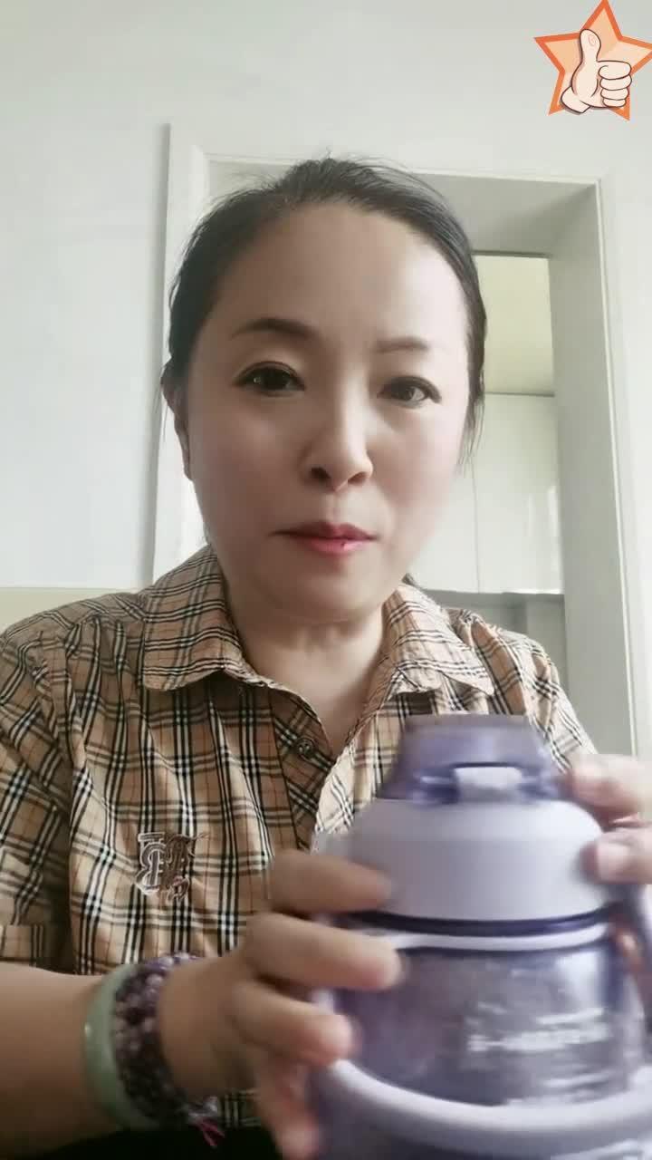 半杯奶茶钱可以买30包酸梅汤