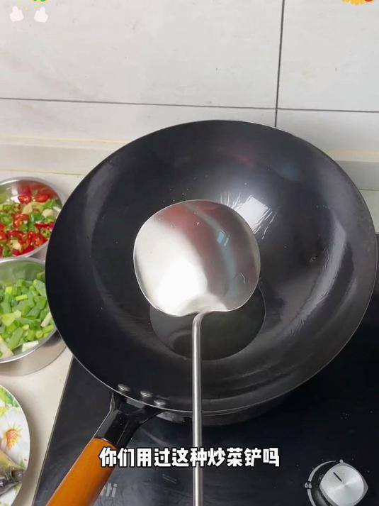 贵州鬼才发明“炒菜瓢”火了,加长设计隔热防烫,炒菜盛汤都好用