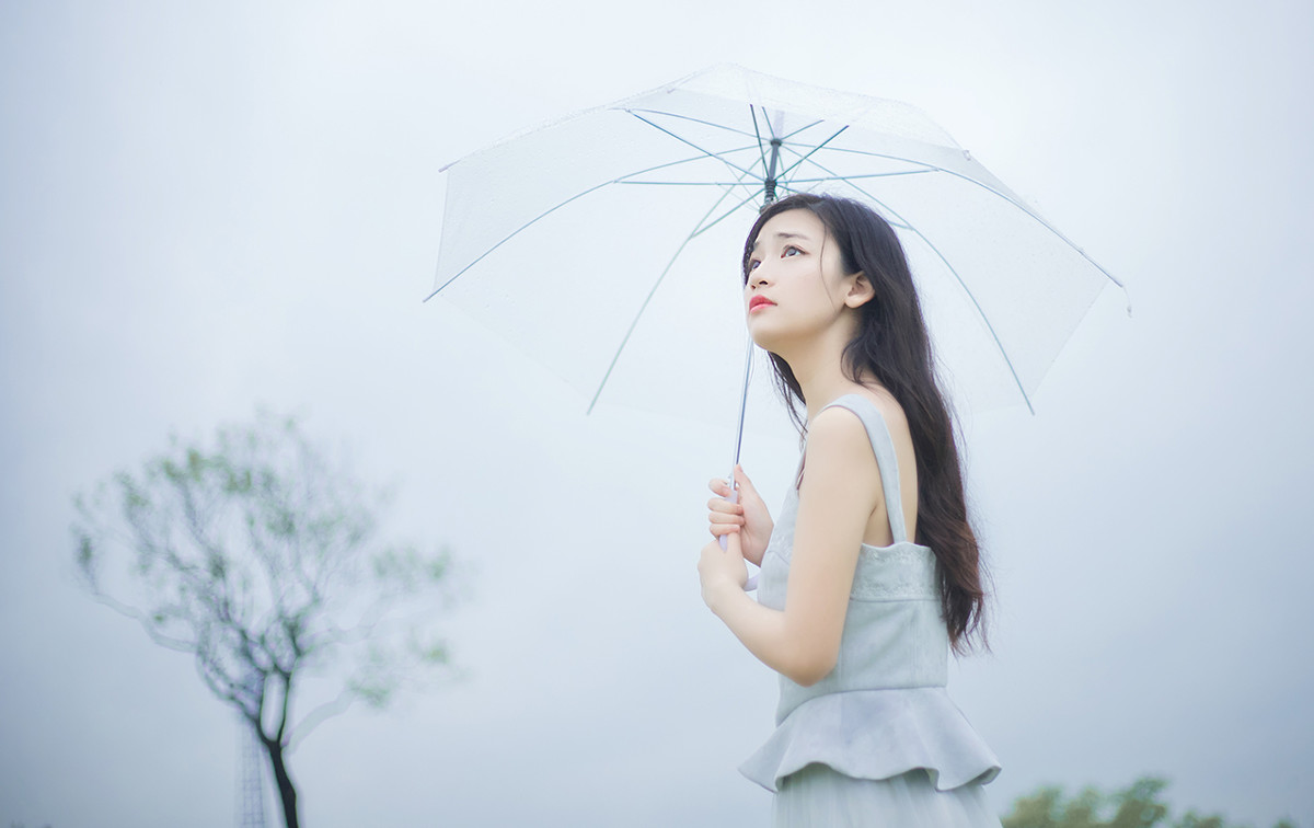 她的雨天-六色网