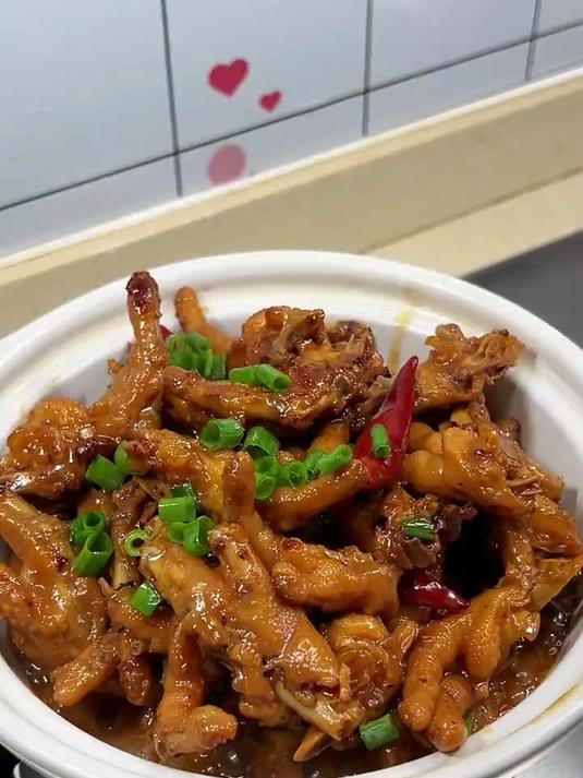 红烧鸡爪像我这样做，软烂入味