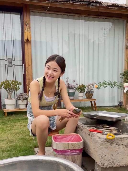 今天全鱼宴，自己摸的鱼做起来就是香，按照你们要求咱也做一次糟鱼