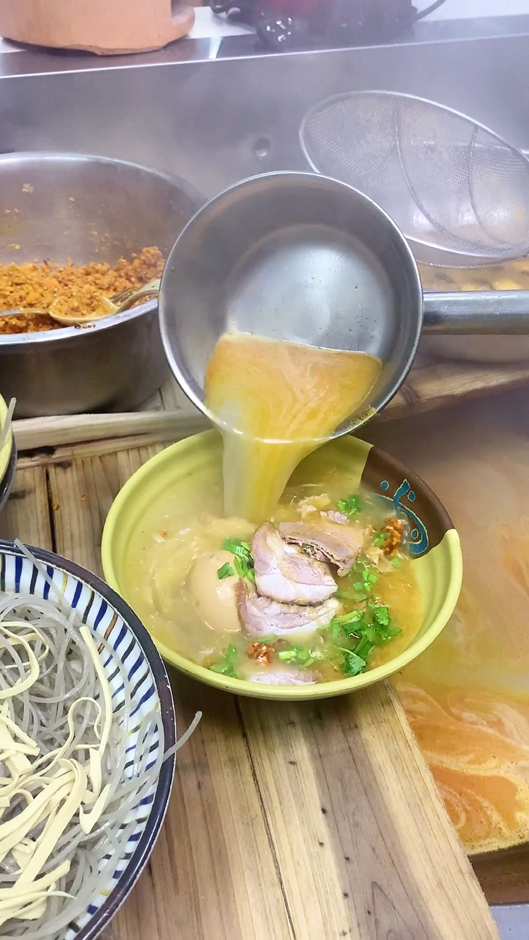 厨师长教我:“淮南牛肉汤”的做法,有配方,步骤清晰,讲解详细