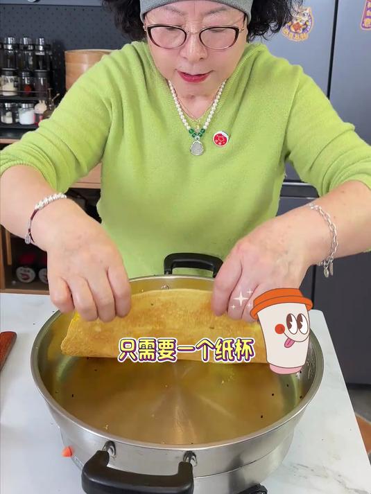 这煎饼果子太香了！学会了面糊酱料，再也不用出去买了！