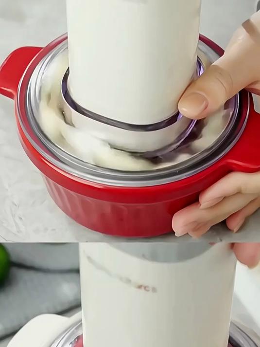 摩飞电器绞肉机_不同食材可以用不同的碗和刀头来做