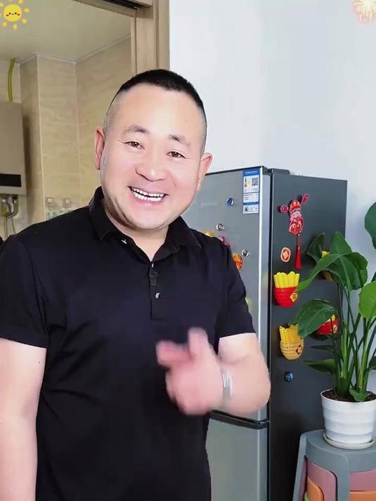 厨房神器大揭秘!鸡蛋收纳盒360°防摔设计,懒人收纳福音!