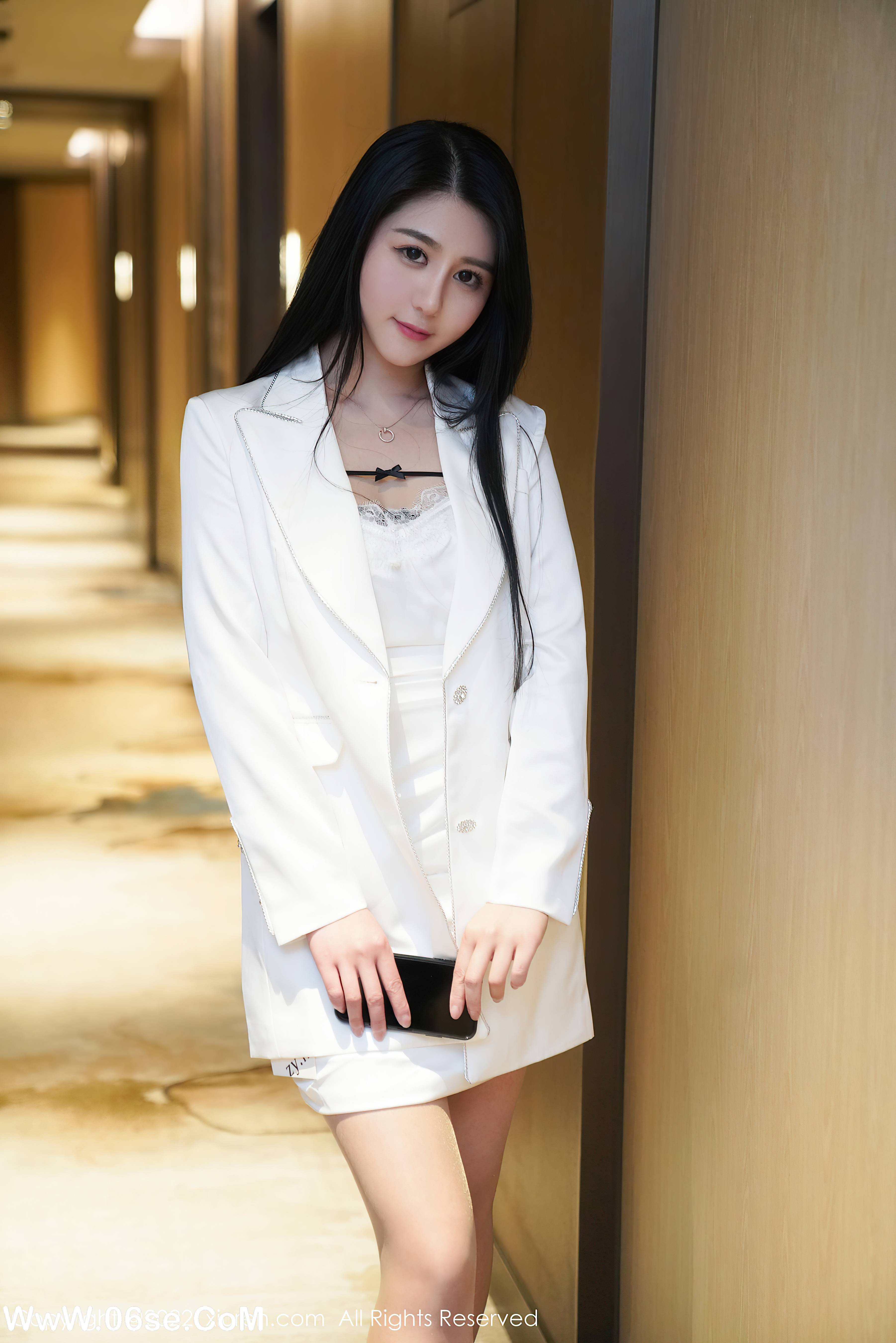 图片[38]-[XIUREN秀人网] 2022.05.11 NO.4991 fairy如歌[41+1P407M]-六色网