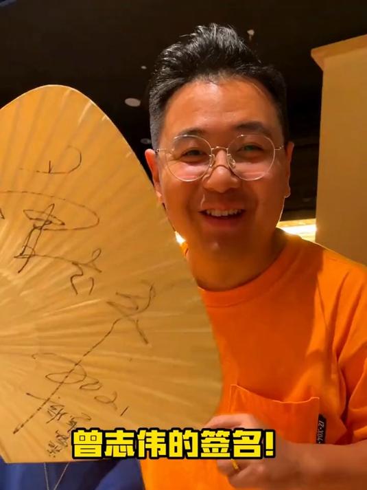 今天大LOGO带你去看看什么叫烤鸡中的战斗机!